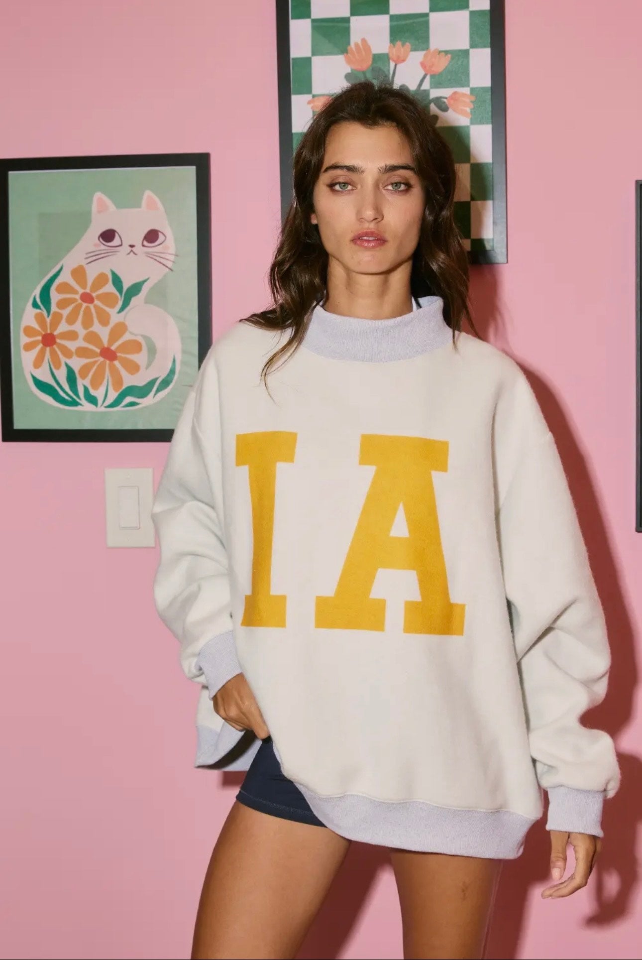 IOWA Reversible Mock Neck Sweatshirt